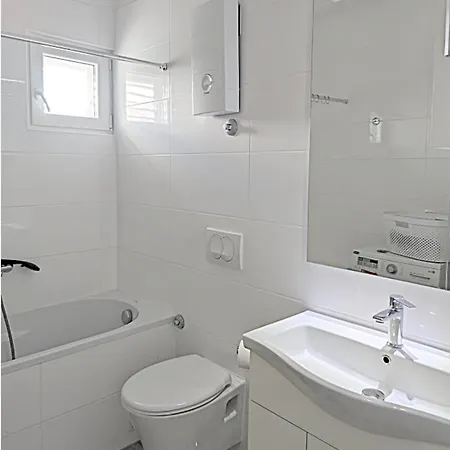 Ruzmarin * Kaštel Stari