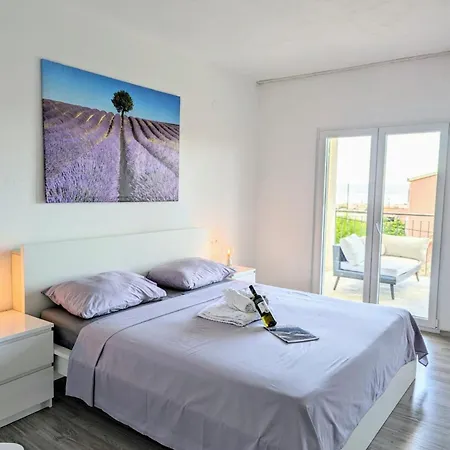 公寓 Ruzmarin Kaštel Stari